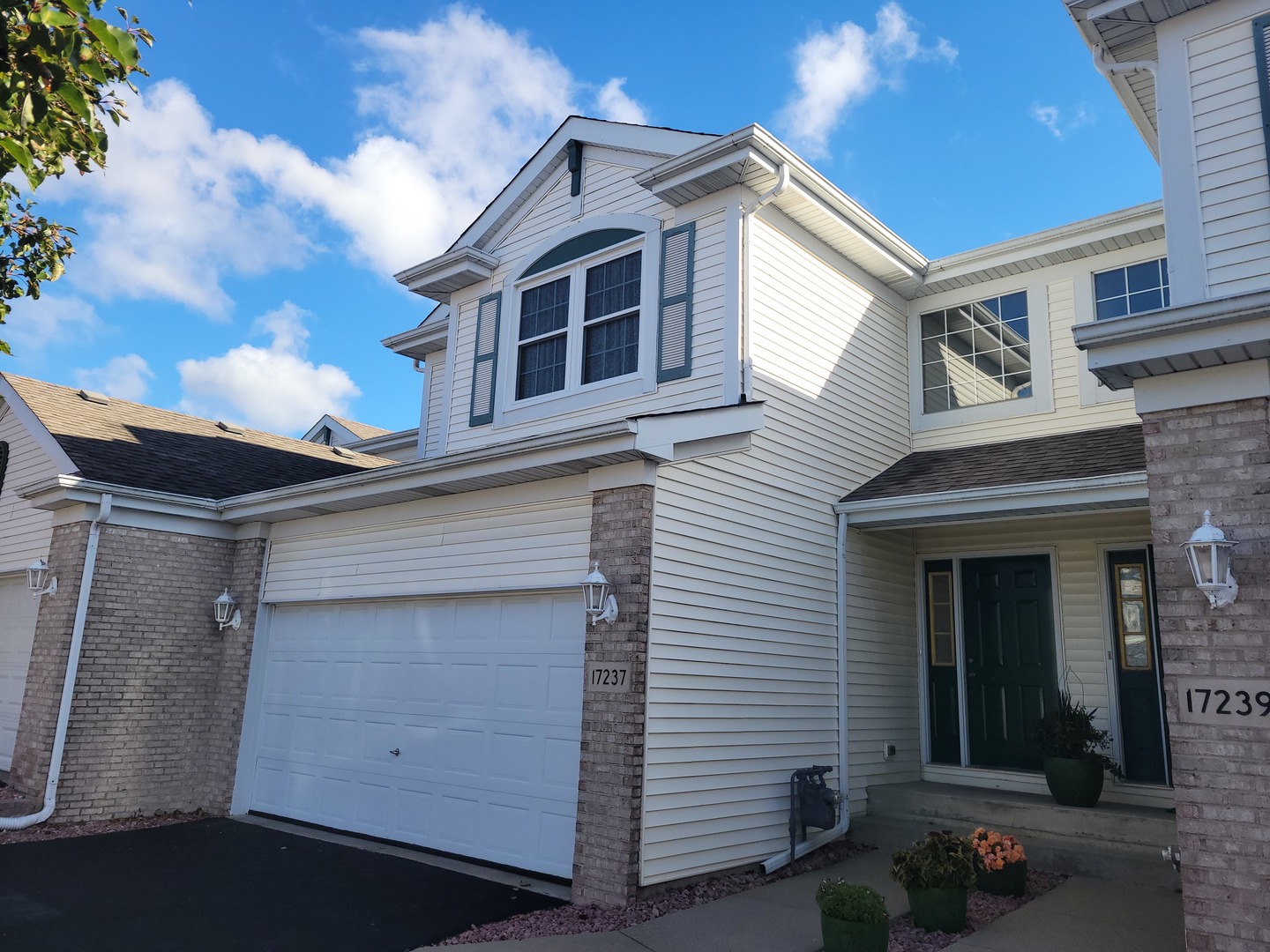 17237 Arrowhead Drive Lockport, IL 60441 - Photo 1 of 22