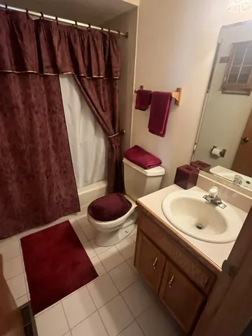 $299,999 | 17237 Arrowhead Drive, Lockport, IL 60441