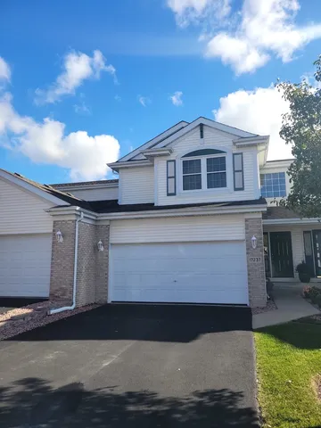 $299,999 | 17237 Arrowhead Drive, Lockport, IL 60441