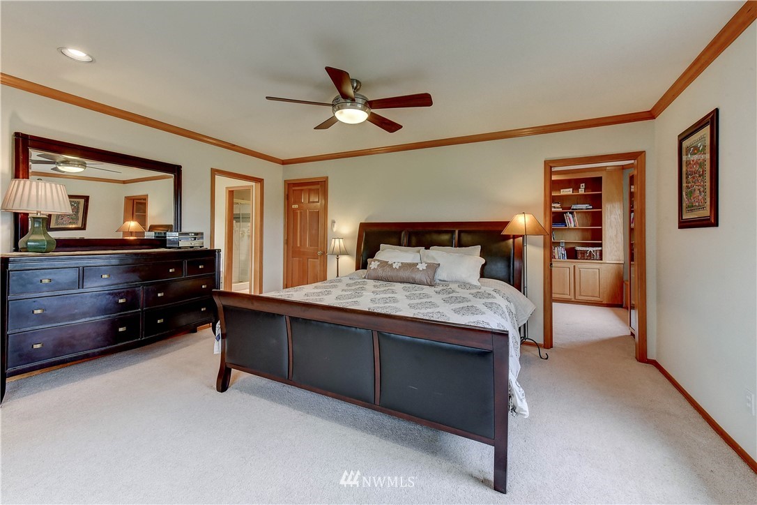 11025 Northeast 197th Street Bothell, WA 98011 - Photo 15 of 27 Gallery Image 15