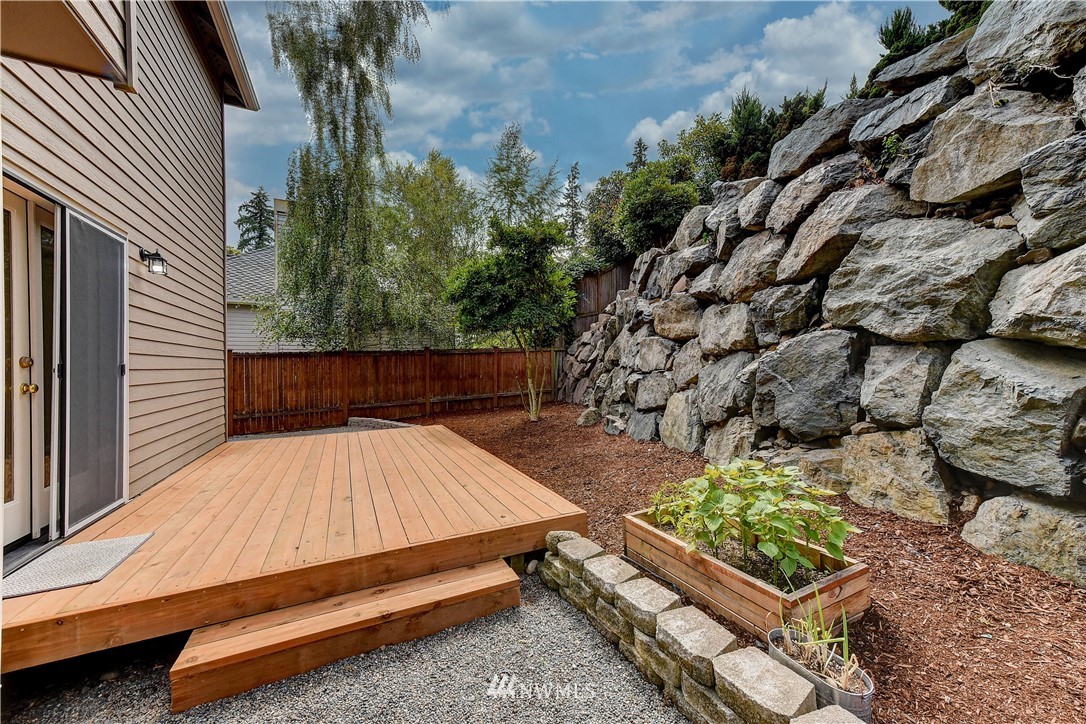 11025 Northeast 197th Street Bothell, WA 98011 - Photo 24 of 27 Gallery Image 24