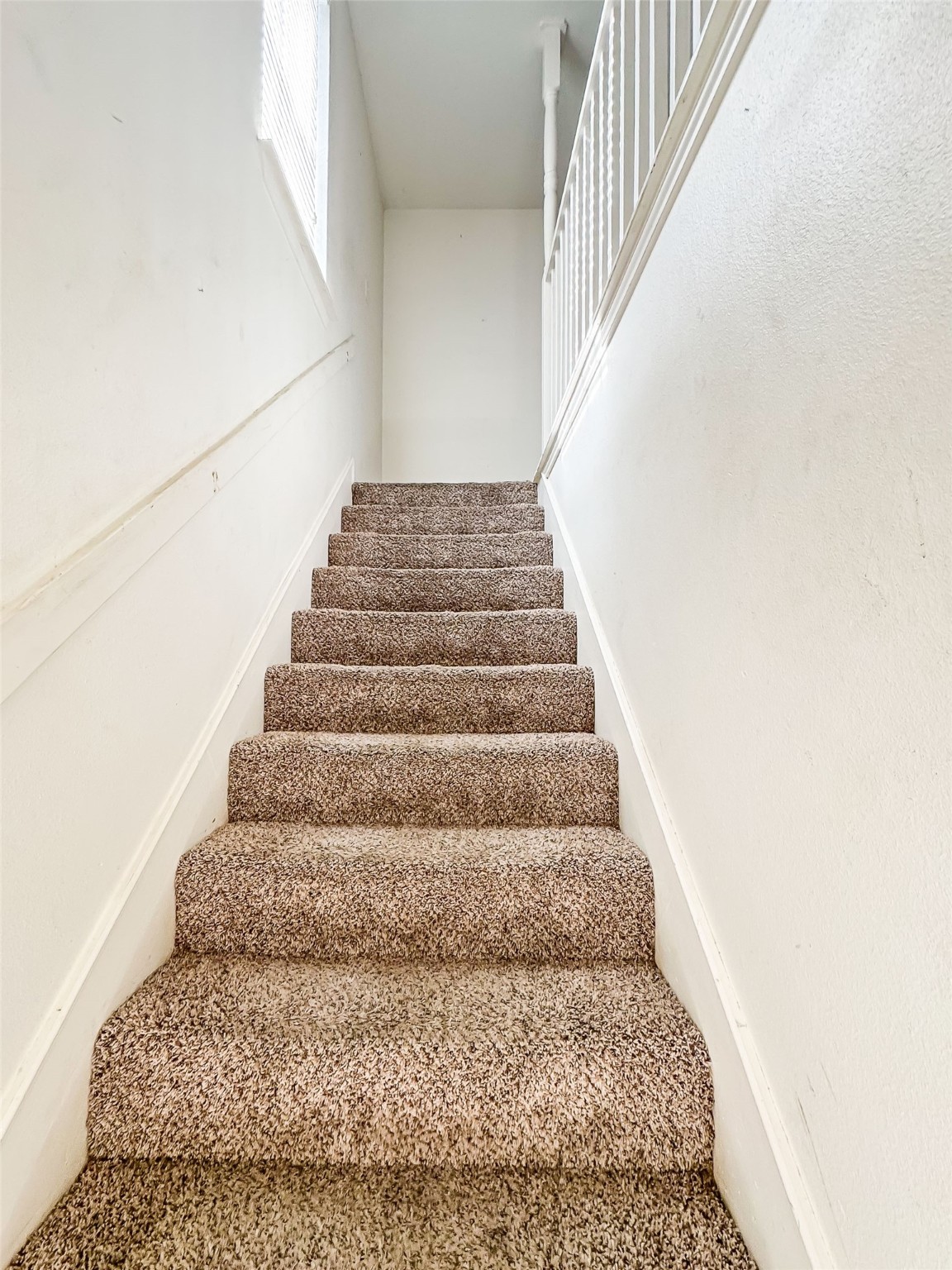 2006 Kilgore Road, Unit 101 Baytown, TX 77520 - Photo 3 of 20 a view of entryway