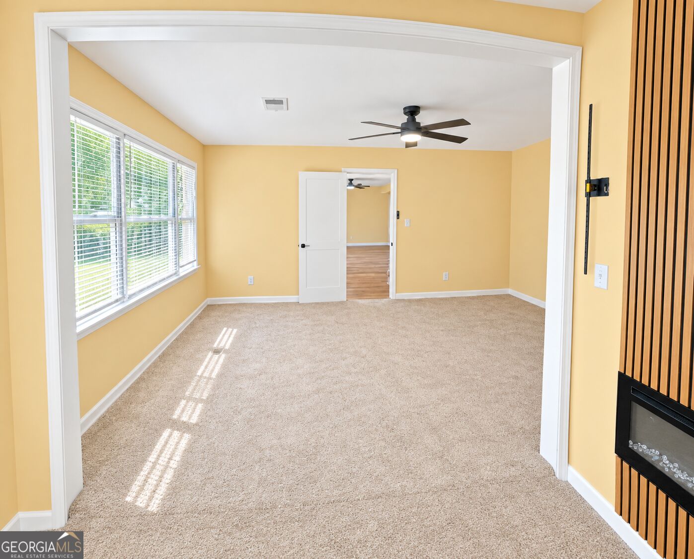 10685 Sandpiper Road Hampton, GA 30228 - Photo 11 of 43 Gallery Image 11