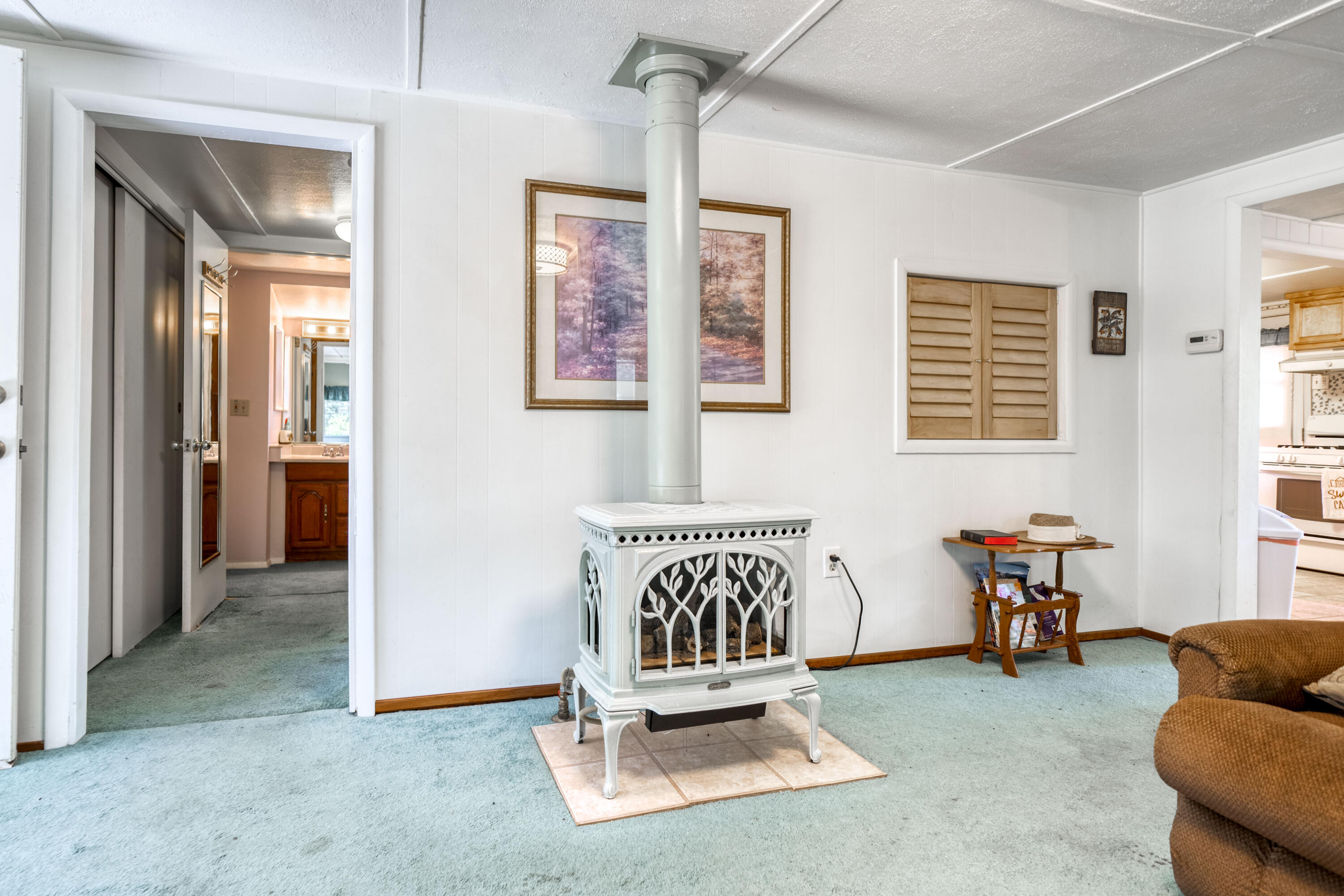 13379 Circle Old Station Old Station, CA 96071 - Photo 4 of 13 IMG-05