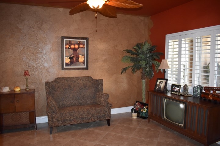 10212 Silva Road El Cajon, CA 92021 - Photo 8 of 22 Gallery Image 8