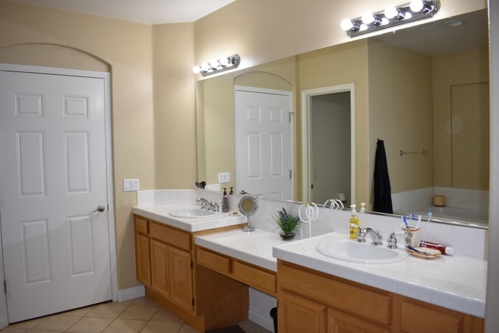 10212 Silva Road El Cajon, CA 92021 - Photo 9 of 22 Gallery Image 9