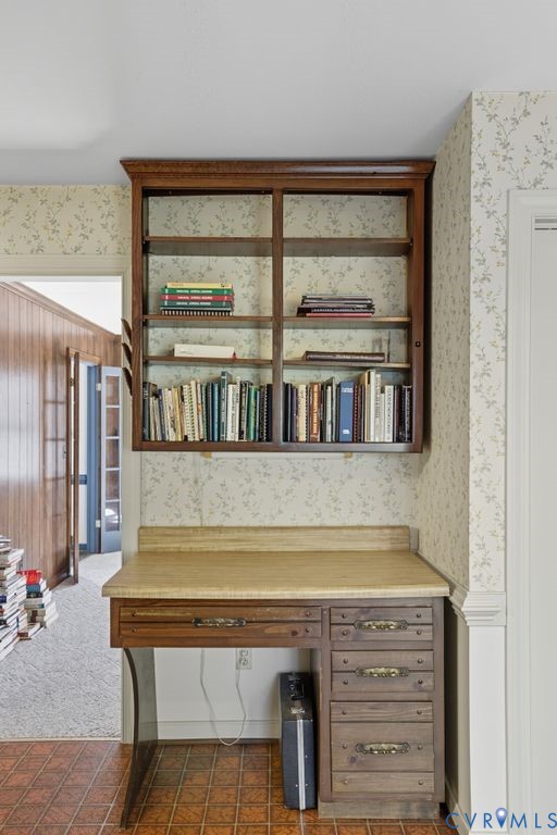 12805 Gloria Court Chester, VA 23831 - Photo 10 of 39 a view of hall way with furniture