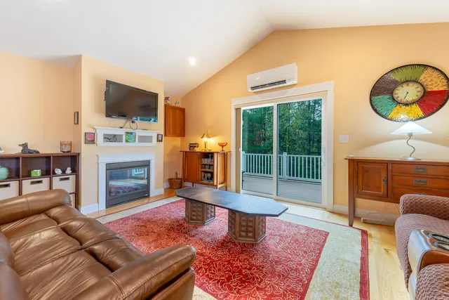 $524,000 | 6 Macintosh Lane, Lewiston, ME 04240