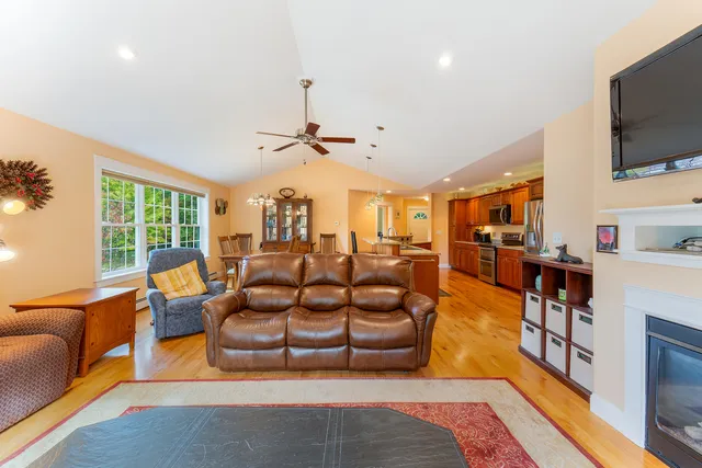 $524,000 | 6 Macintosh Lane, Lewiston, ME 04240