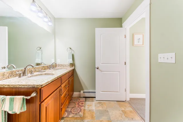 $524,000 | 6 Macintosh Lane, Lewiston, ME 04240