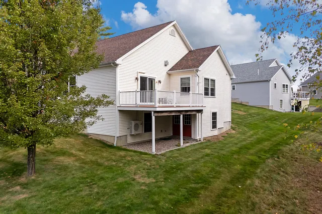 $524,000 | 6 Macintosh Lane, Lewiston, ME 04240