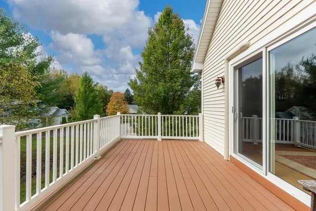 $524,000 | 6 Macintosh Lane, Lewiston, ME 04240