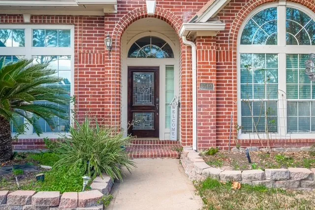 $2,500 | 6519 High Knoll Drive, Sugar Land, TX 77479