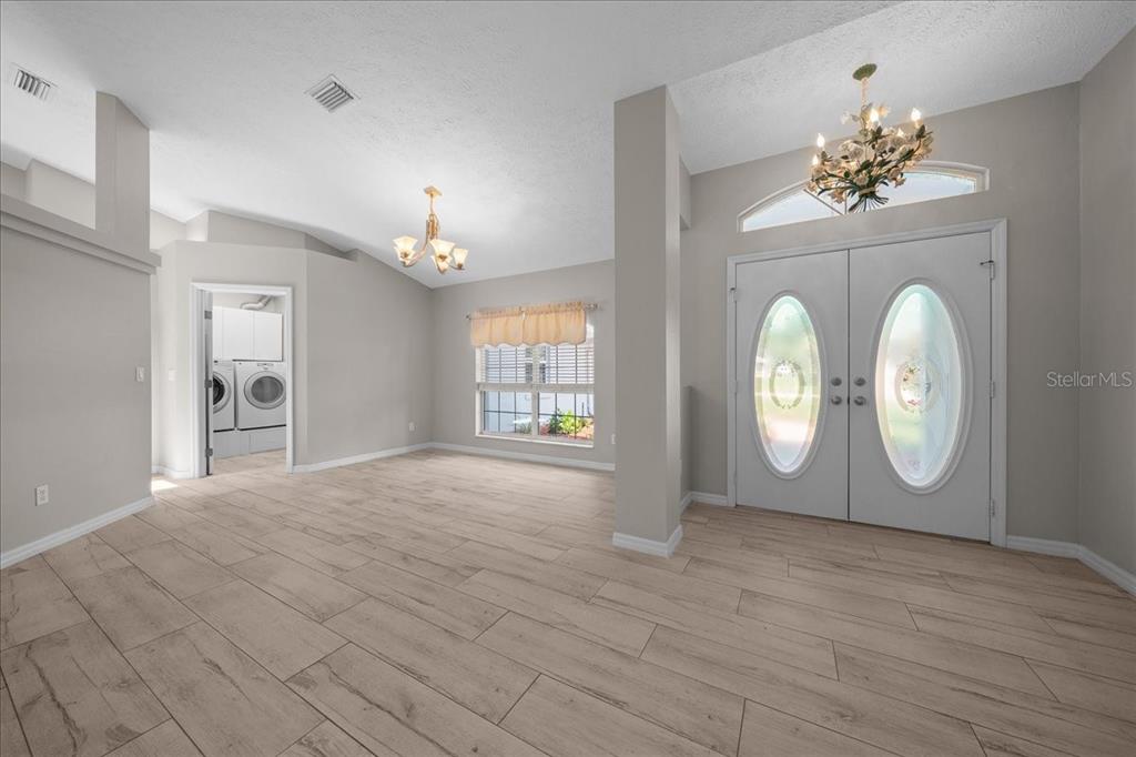 10707 Southwest 74th Avenue Ocala, FL 34476 - Photo 4 of 40