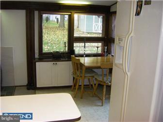 609 Meade Terrace Shillington, PA 19607 - Photo 6 of 12 Kitchen