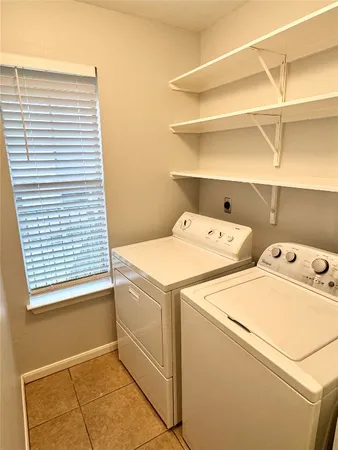 $105,000 | 700 Thicket Lane, Unit 406, Houston, TX 77079