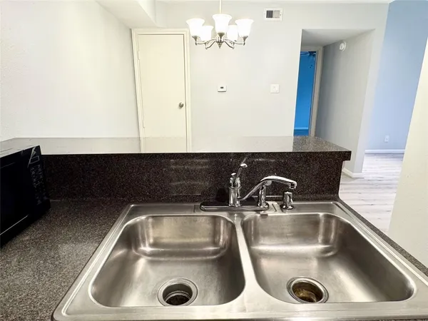 $105,000 | 700 Thicket Lane, Unit 406, Houston, TX 77079