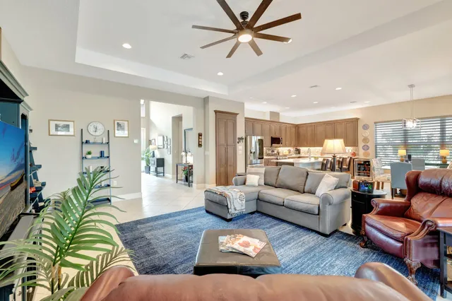 $824,900 | 11699 Southwest Coronado Springs Drive, Port St. Lucie, FL 34987