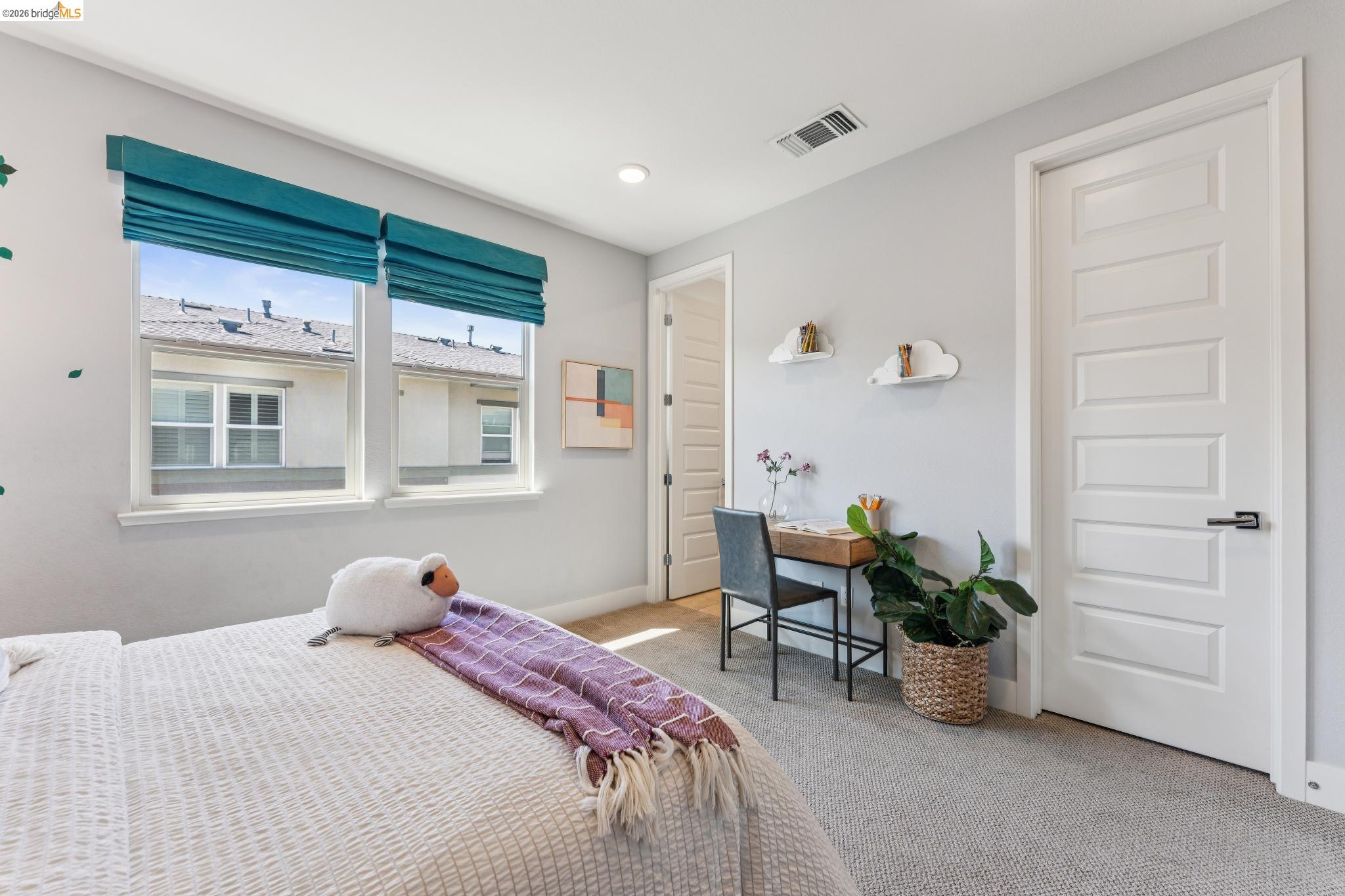 489 Diller Street Alameda, CA 94501 - Photo 41 of 60 Bedroom featuring light colored carpet and baseboards