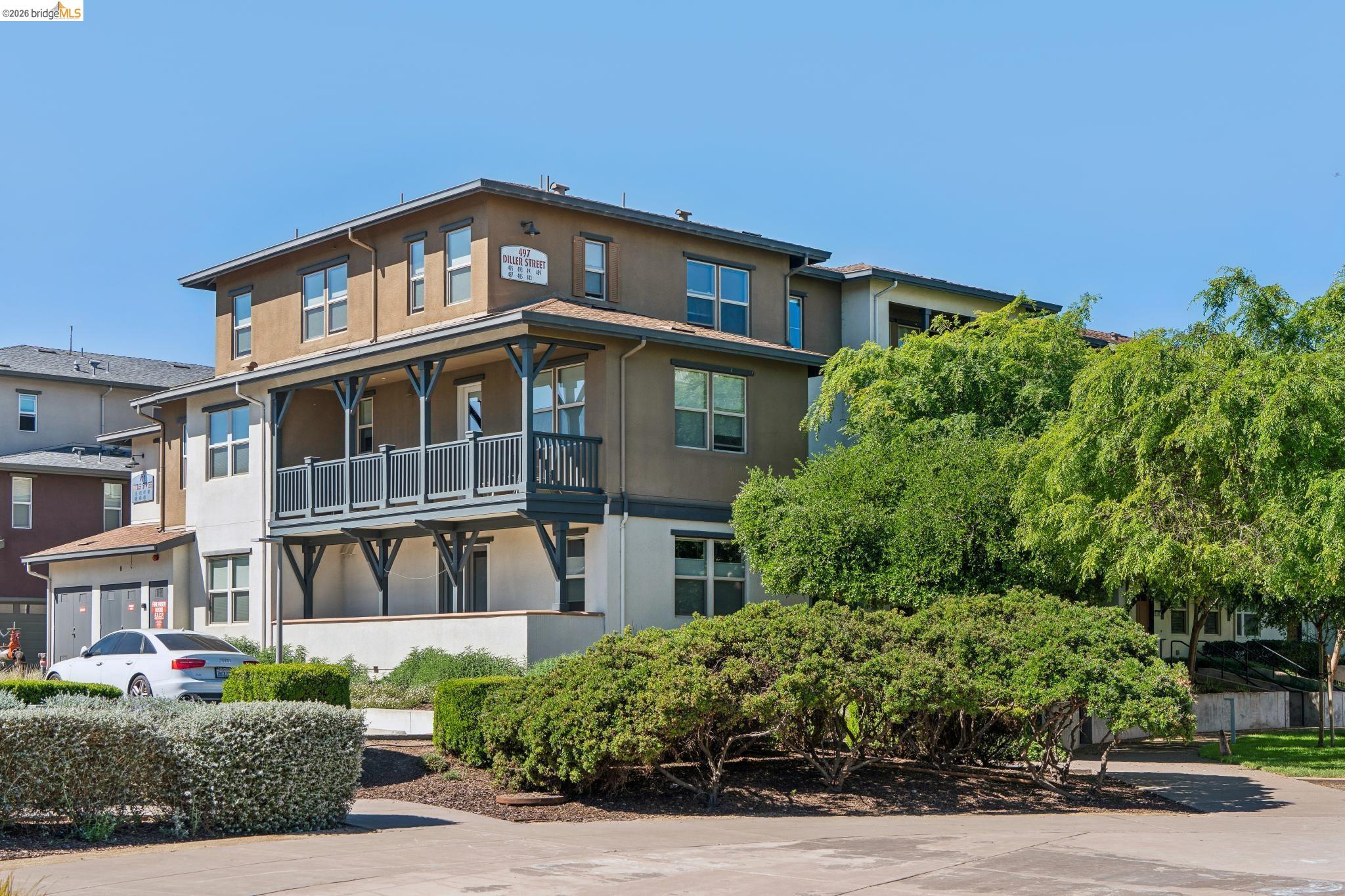 489 Diller Street Alameda, CA 94501 - Photo 51 of 60 View of building exterior