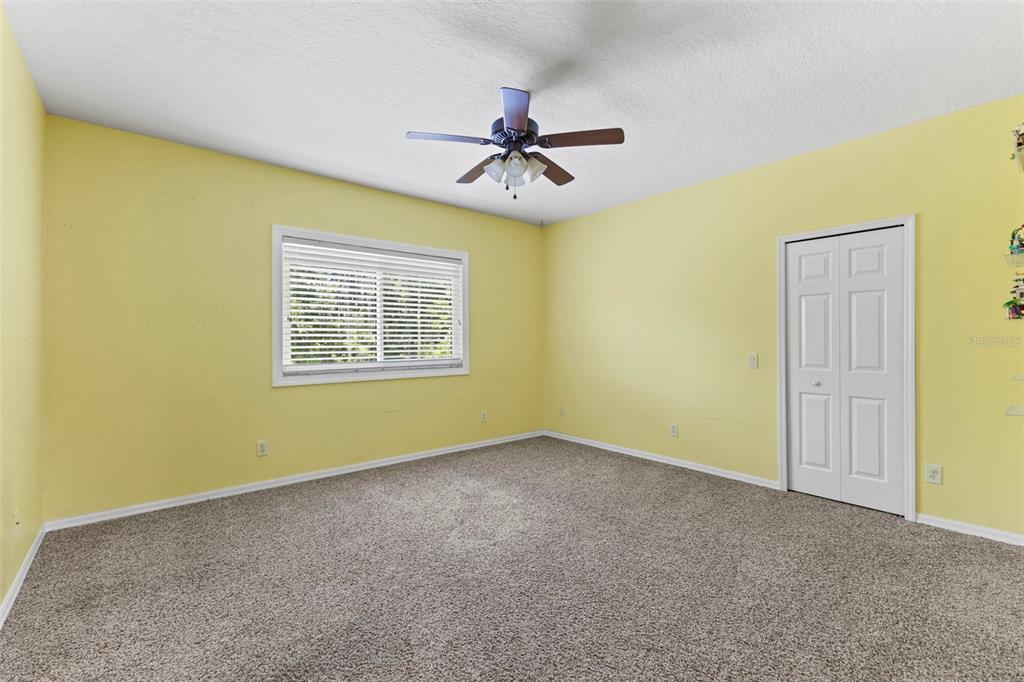 11621 Renaissance View Court Tampa, FL 33626 - Photo 23 of 32