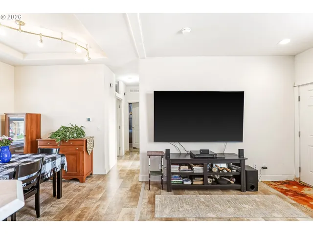 $99,999 | 1655 South Elm Street, Unit 14, Canby, OR 97013