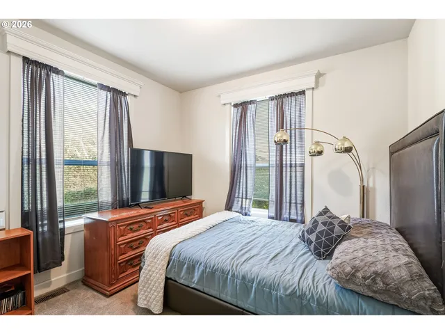 $99,999 | 1655 South Elm Street, Unit 14, Canby, OR 97013