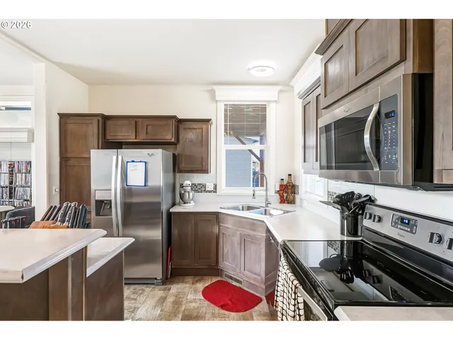 $99,999 | 1655 South Elm Street, Unit 14, Canby, OR 97013