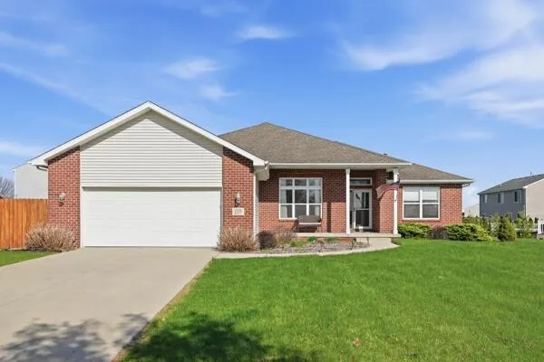 $369,999 | 11175 Morgan Street, Crown Point, IN 46307