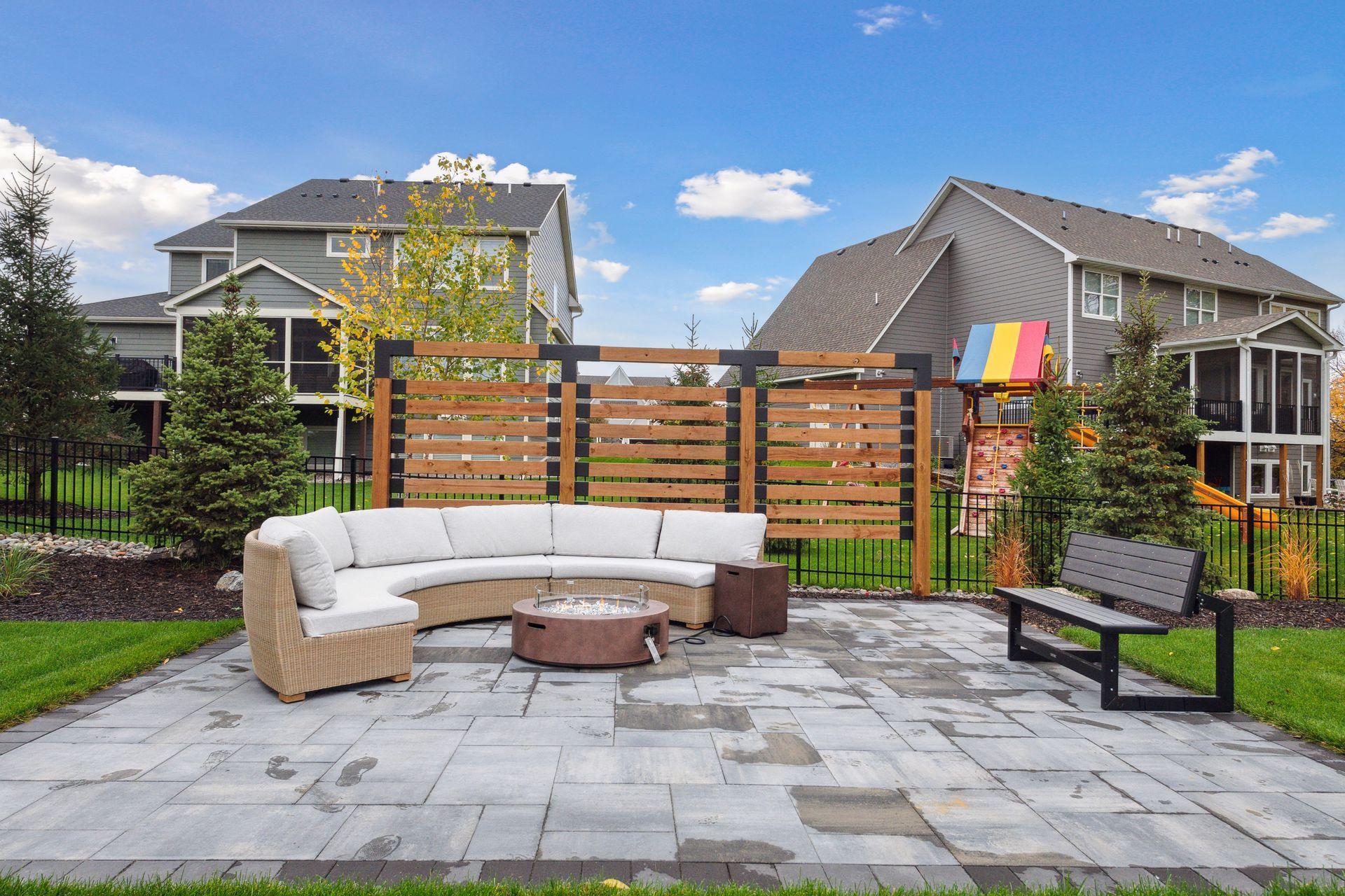 9130 Eagle Ridge Road Chanhassen, MN 55317 - Photo 2 of 51 Gallery Image 2