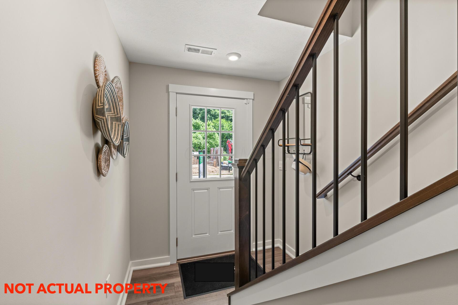 1404 Ridge Avenue, Unit 33 Columbus, OH 43085 - Photo 2 of 6