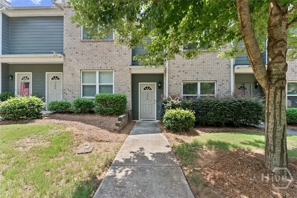 $320,000 | 1370 Binghampton Circle, Bogart, GA 30622