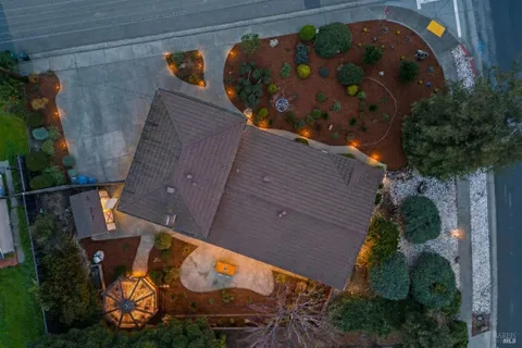 $1,195,000 | 35 Corte Alta, Novato, CA 94949