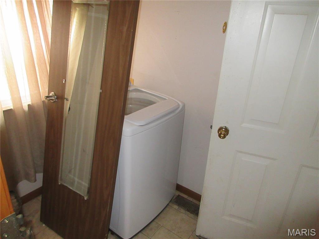 7080 Bee Branch Road Iuka, IL 62849 - Photo 26 of 40