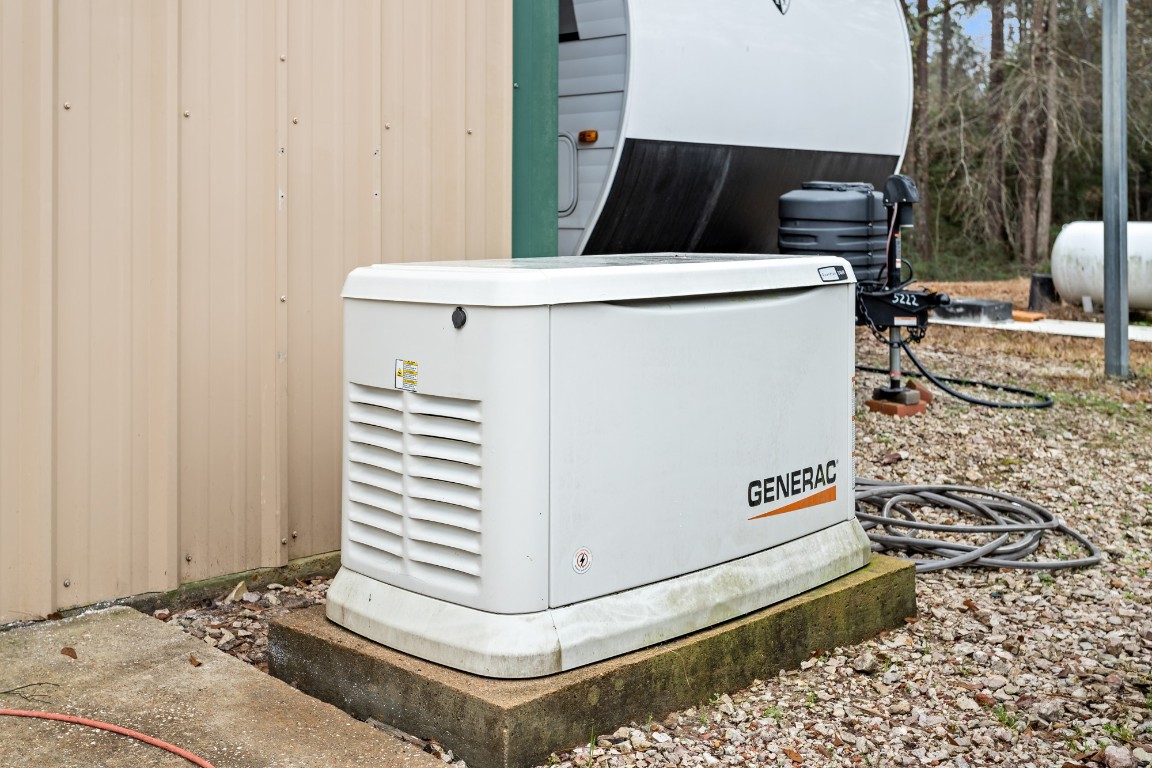 4985 Fm 2827 Road Warren, TX 77664 - Photo 31 of 41 a view of kitchen appliances