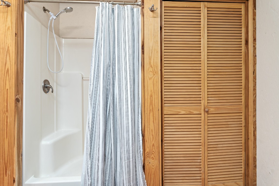 4985 Fm 2827 Road Warren, TX 77664 - Photo 39 of 41 a bathroom with a shower