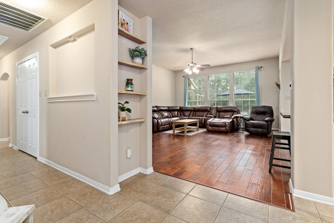 4985 Fm 2827 Road Warren, TX 77664 - Photo 5 of 41 a living room with furniture and a large window
