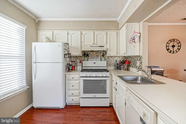 $250,000 | 2402 Sedgefield Drive, Mount Laurel, NJ 08054