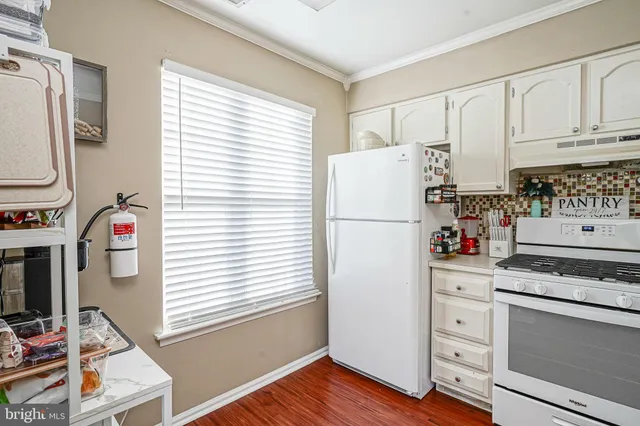 $250,000 | 2402 Sedgefield Drive, Mount Laurel, NJ 08054