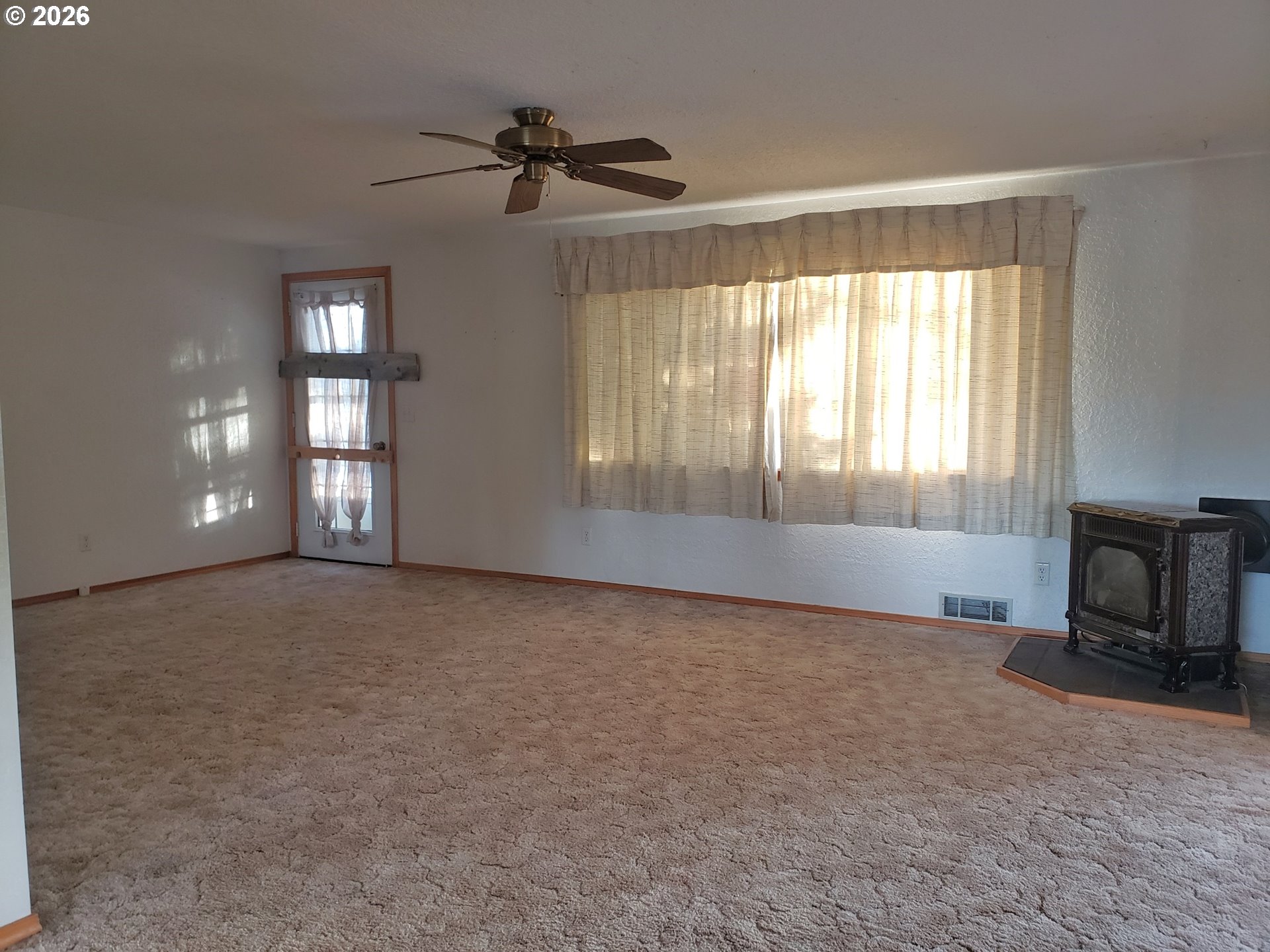 813 Couch Avenue Wallowa, OR 97885 - Photo 11 of 26