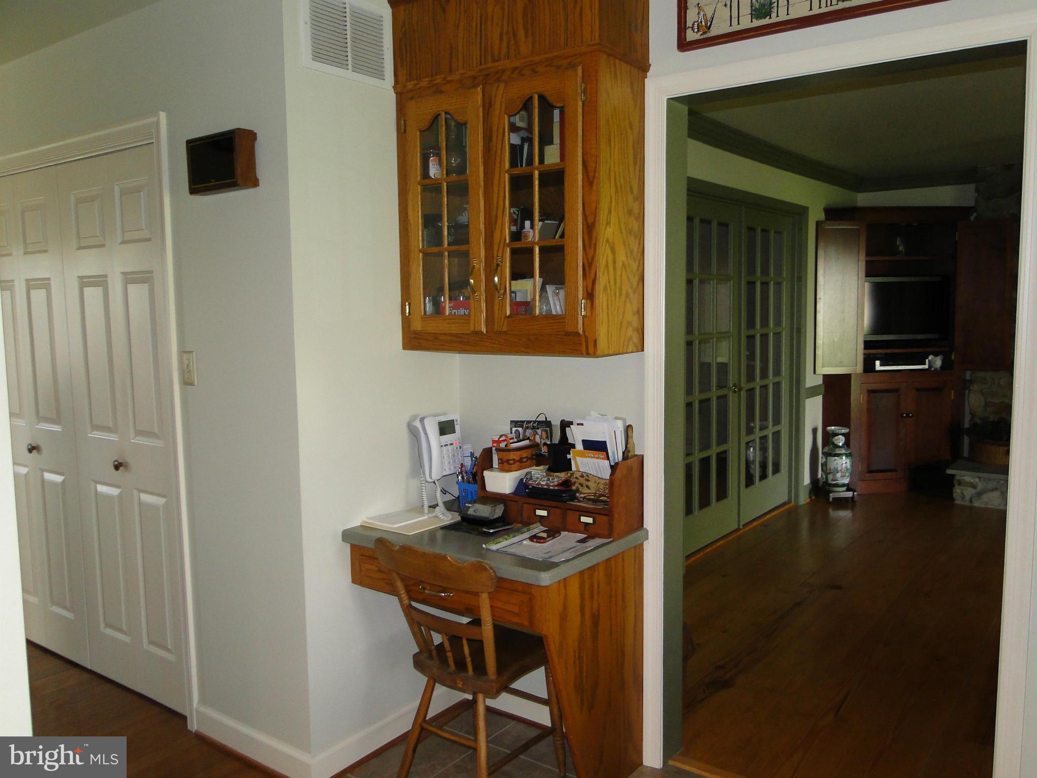 7730 Dam Number 4 Road, Unit 4 Williamsport, MD 21795 - Photo 12 of 30 Kitchen