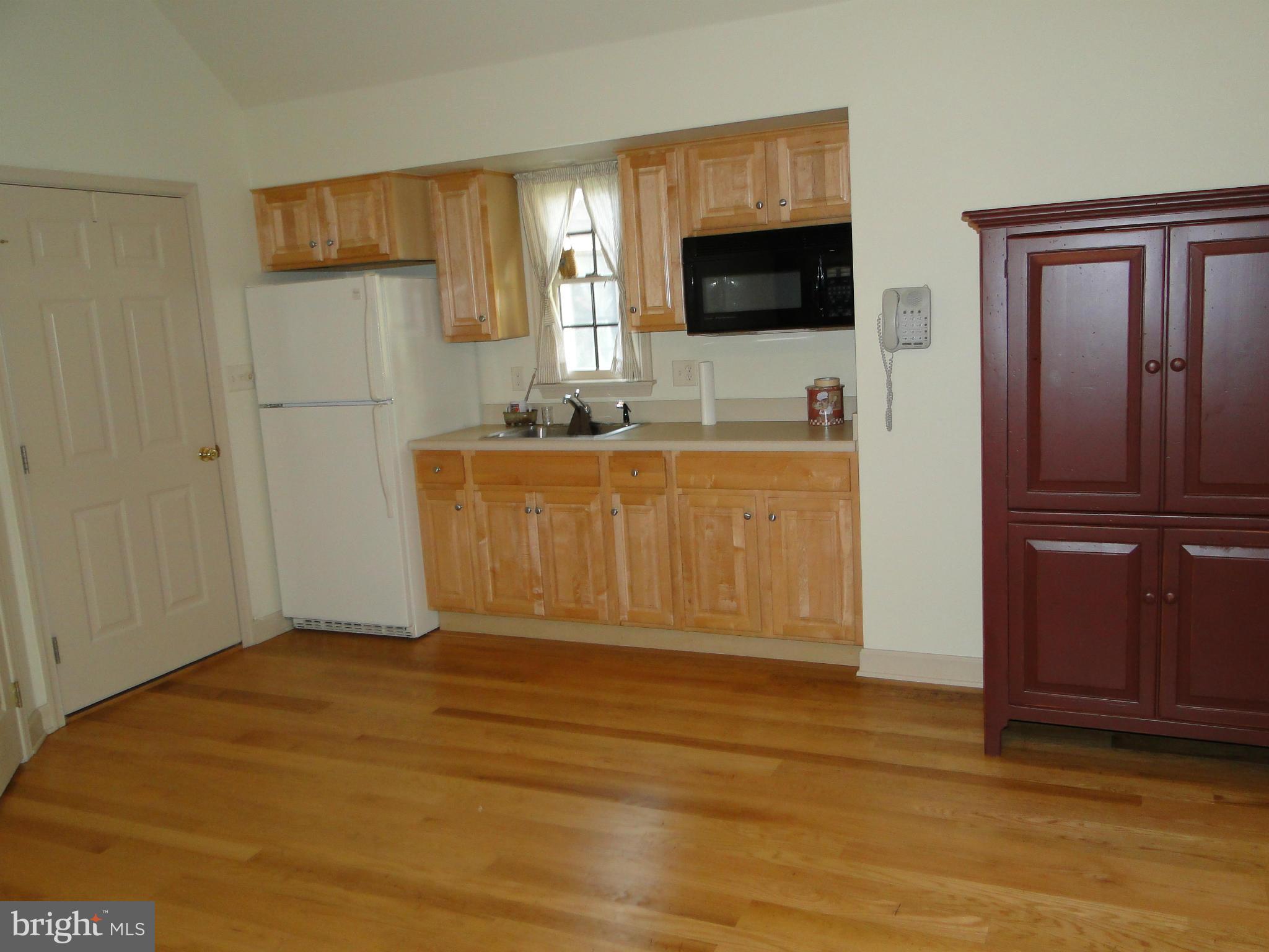 7730 Dam Number 4 Road, Unit 4 Williamsport, MD 21795 - Photo 25 of 30 Kitchen