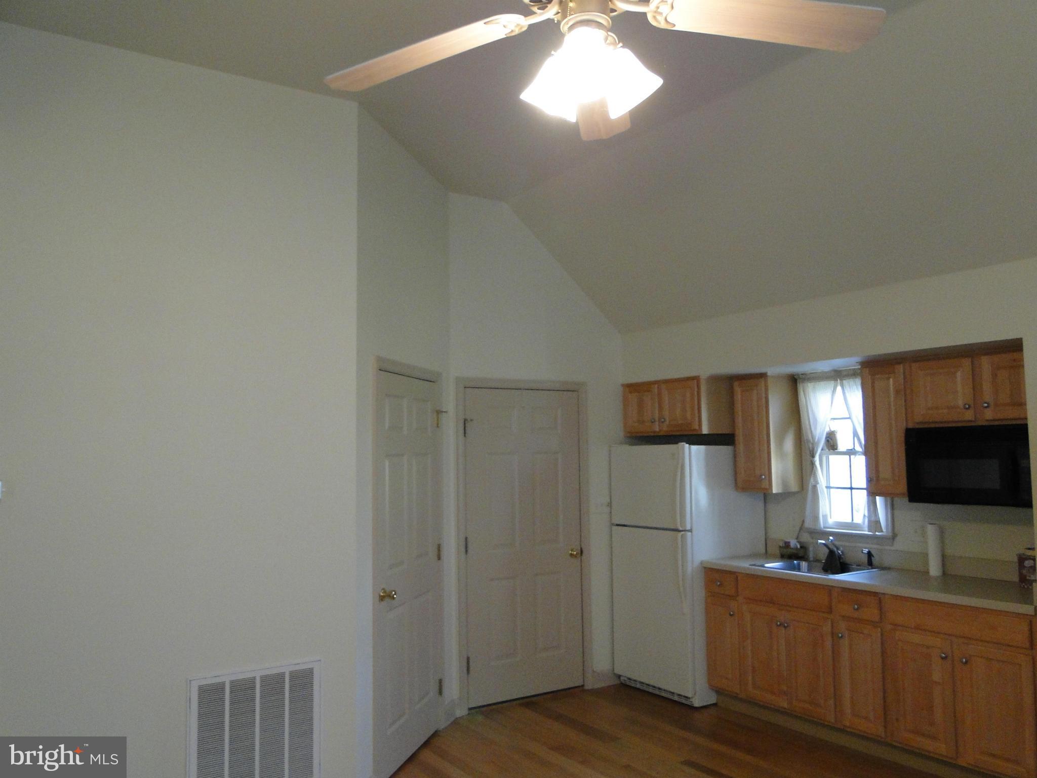 7730 Dam Number 4 Road, Unit 4 Williamsport, MD 21795 - Photo 29 of 30 Interior (General)