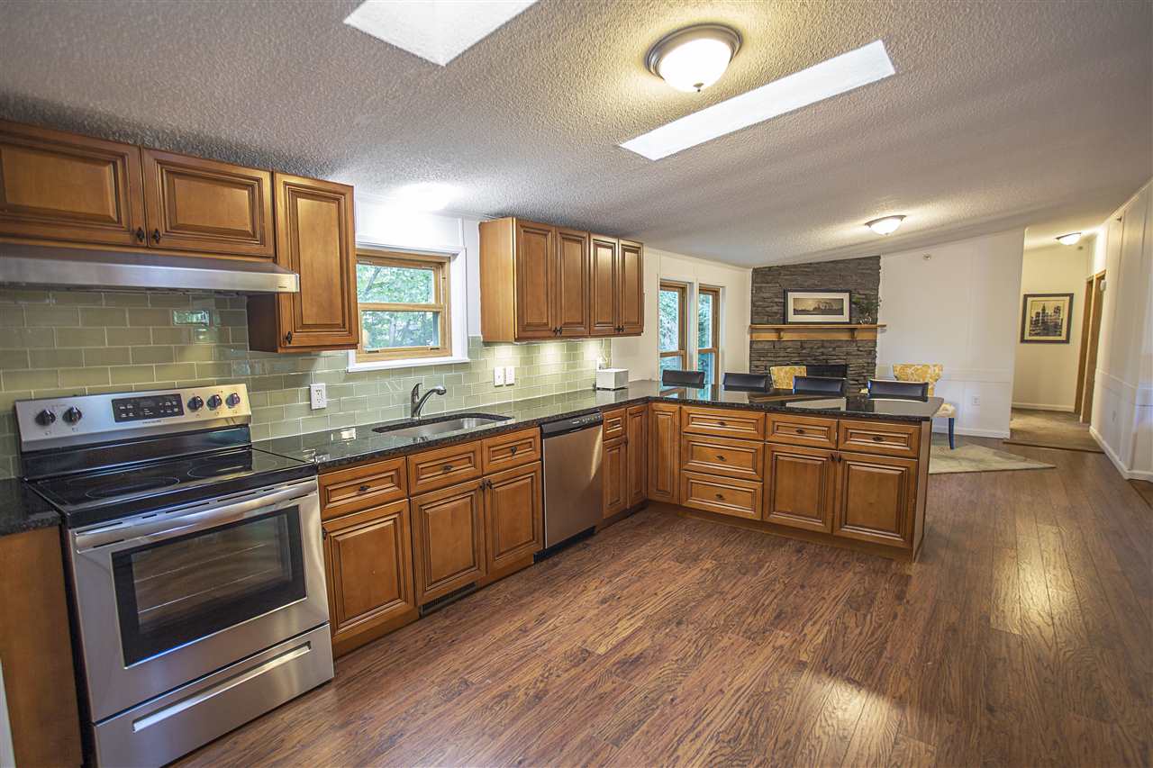 74 Chester Road Derry, NH 03038 - Photo 8 of 40 Gallery Image 8