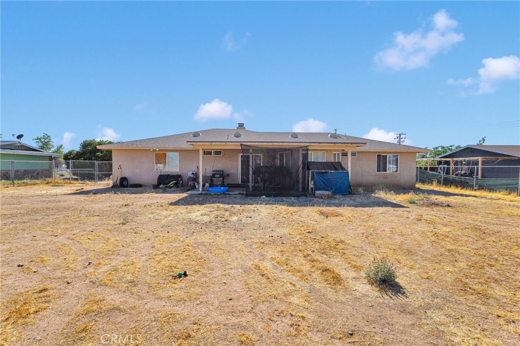 13475 Yakima Road Apple Valley, CA 92308 - Photo 19 of 20