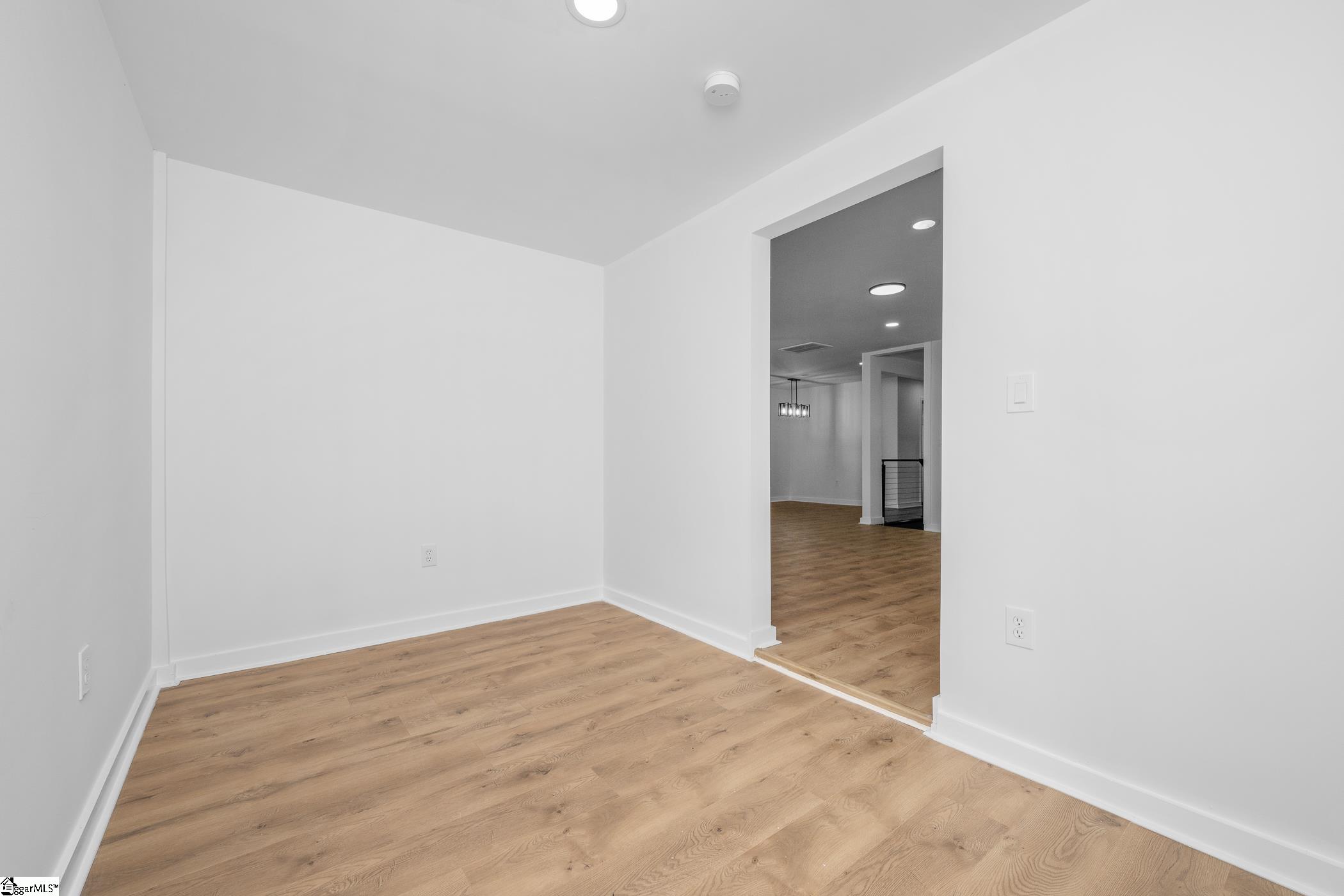 10 Valley View Lane Greenville, SC 29605 - Photo 12 of 33