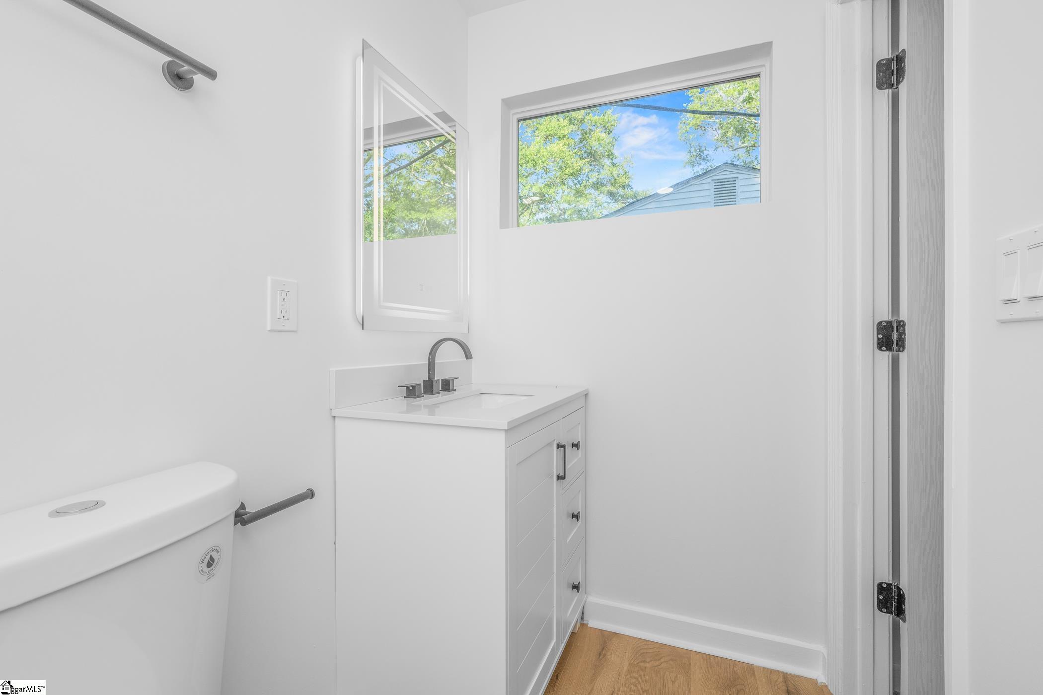 10 Valley View Lane Greenville, SC 29605 - Photo 16 of 33