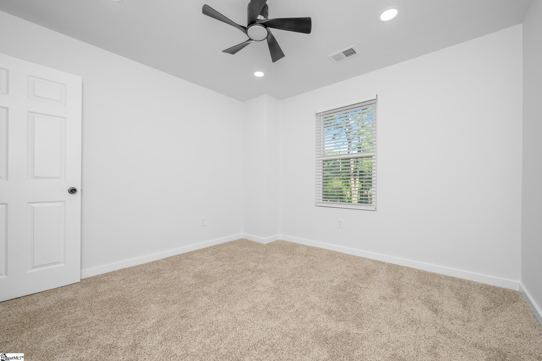 10 Valley View Lane Greenville, SC 29605 - Photo 18 of 33