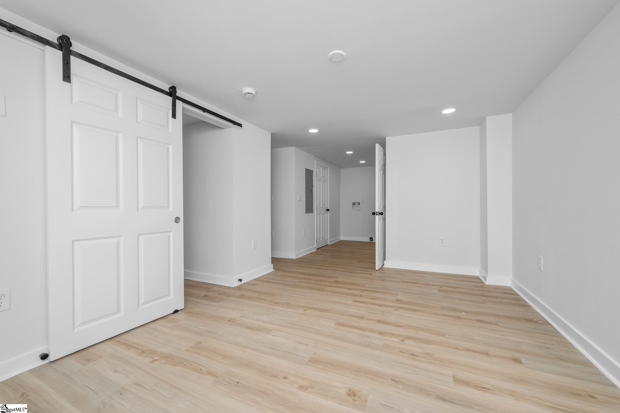 10 Valley View Lane Greenville, SC 29605 - Photo 24 of 33