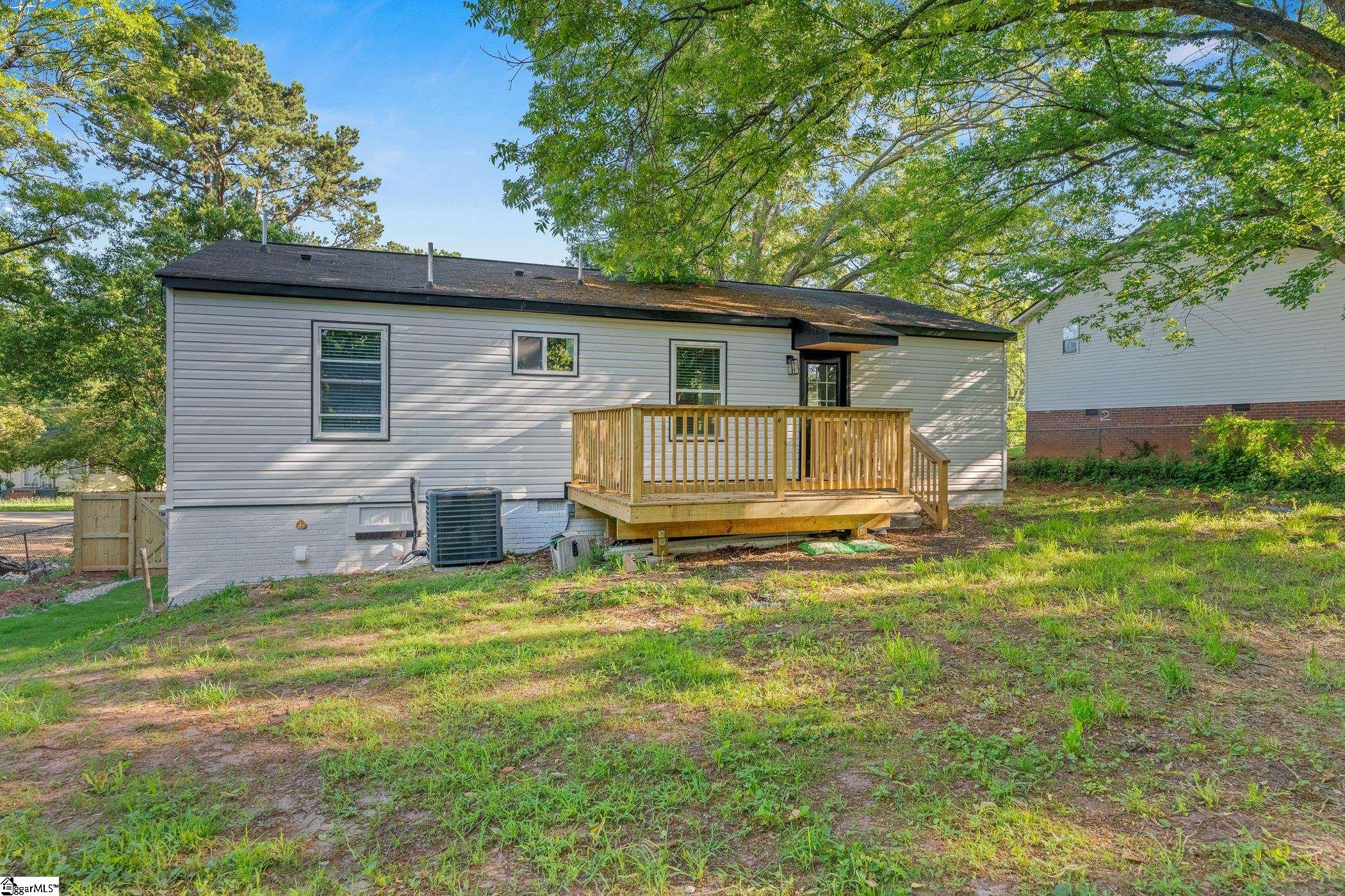 10 Valley View Lane Greenville, SC 29605 - Photo 32 of 33